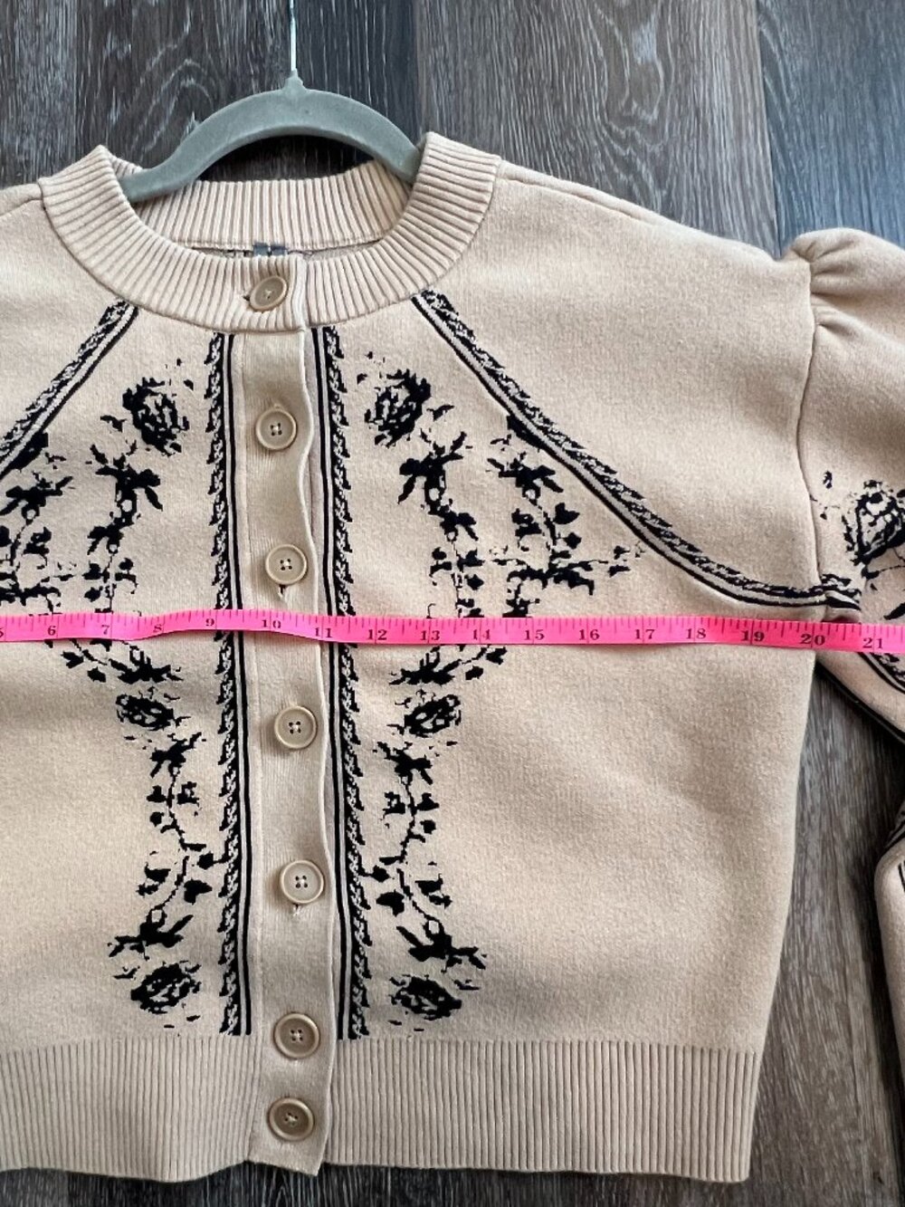 Anthropologie Embroidered Cardigan XS | Tan Floral Knit | Feminine Puff Sleeve - Picture 9 of 15
